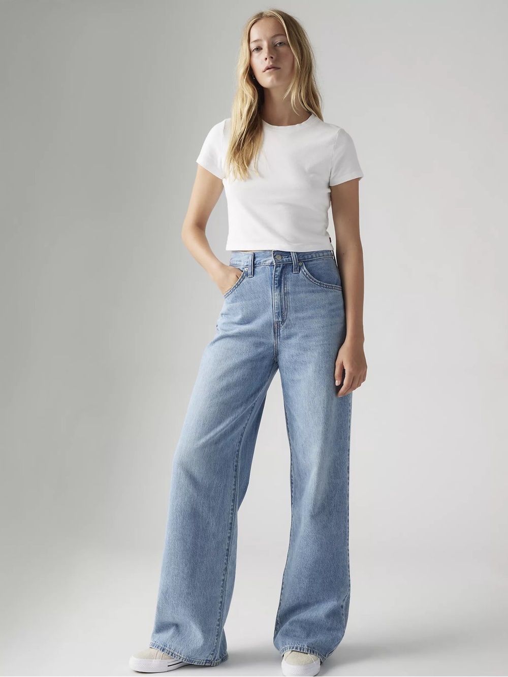 Levi’s Cinch Baggy- Wide Straight Leg Jean